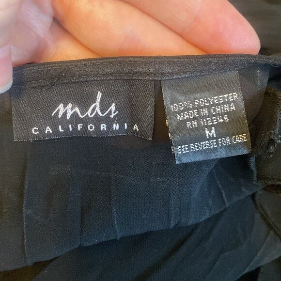 Womens Blouse Size Medium Whimsical Black White Lightweight Sheer Floral Shirt8 - Picture 9 of 10